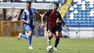 INTERVIU | Florin Plămadă, căpitanul echipei Poli Iași: ”Suntem o echipă care poate face puncte cu oricine. Poate lumea ne ia în râs acum, dar cu timpul vom arăta altfel.” Ce spune despre șansele la play-off