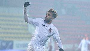 Omrani visează la grupele Ligii Campionilor după ce și-a prelungit contractul cu CFR Cluj: "Nu mi-e frică de nimeni"