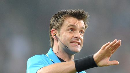 UEFA a stabilit** arbitrii partidelor de miercuri din Liga Campionilor