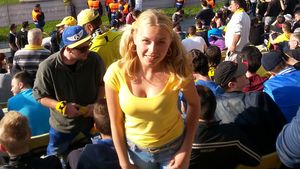 Larissa la Corona. Persoana care a "botezat" clubul ce a dus la depunctarea echipei a fost în tribune la derby-ul Brașovului