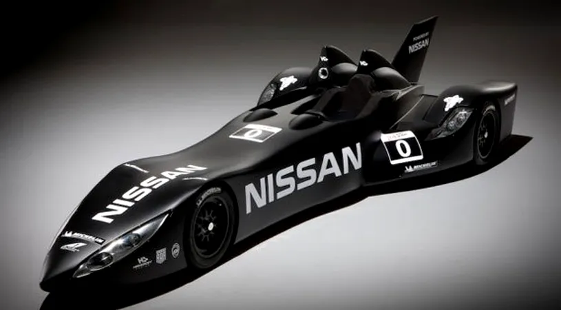 VIDEO Batman aleargă la Le Mans!** Nissan a prezentat bolidul care va revoluționa lumea sporturilor cu motor