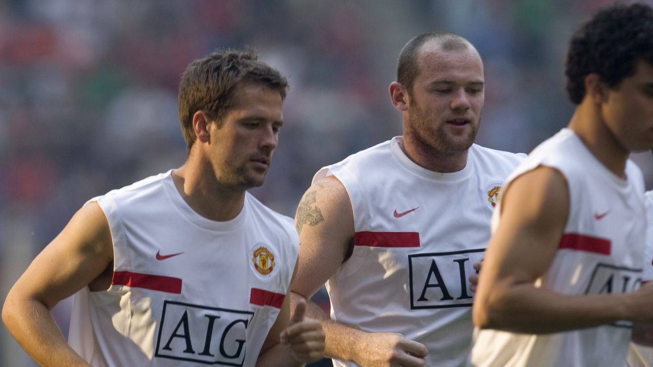 Rooney,** cât Ronaldo și Tevez la un loc
