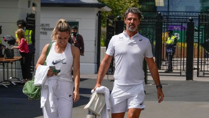 Simona Halep primește lovitura de grație de unde se aștepta mai puțin! Nutriționistul lui Gică Hagi: „Pentru cei care cred că umblă câinii cu roxadustat în coadă!"