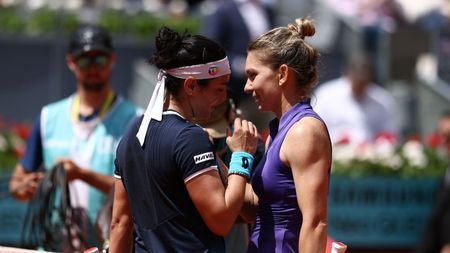 Se retrage din tenis adversara care a reușit să o învingă de două ori din patru meciuri pe Simona Halep: „E timpul să mă vindec”
