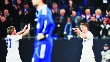 Un jucător plătit de Schalke îi încurajează pe roș-albaștrii:** "Steaua face față"