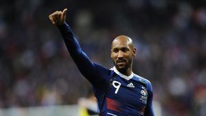 VIDEO | Mesajul lui Nicolas Anelka pentru suporterii din Suceava! Fostul atacant și-a anunțat venirea în România: "Ne vedem atunci"