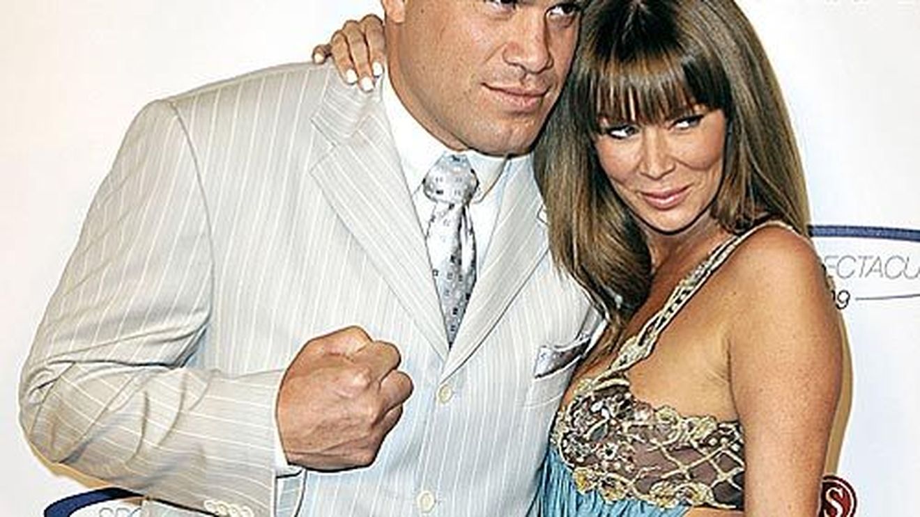 Fosta soție a lui Tito Ortiz, din nou într-o ipostază jenantă. FOTO: Ce a făcut Jenna Jameson 
