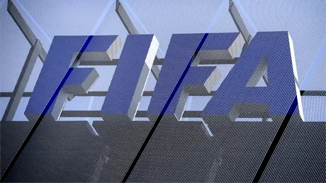 Neînțelegeri la nivel înalt? FIFA anunță că fotbalul nu trebuie reluat mai devreme de 1 septembrie, la scurt timp după ce UEFA a trimis 236.5 milioane de euro federațiilor europene. ”E o chestiune de viață și de moarte și trebuie prudență”