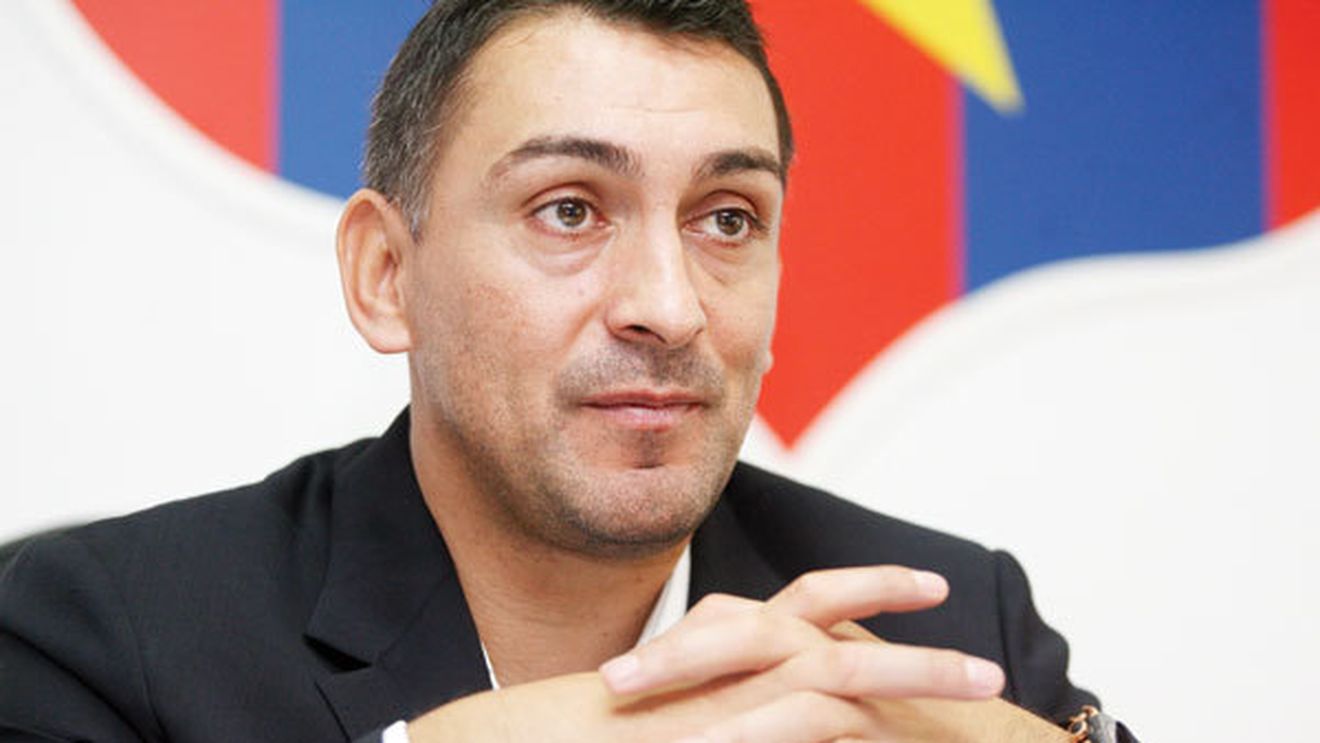 De ce nu a explodat Gigi?** ACUZAT de Ilie Dumitrescu pentru situația echipei, Becali are o reacție incredibilă! Cu ce îl are la mână fostul antrenor