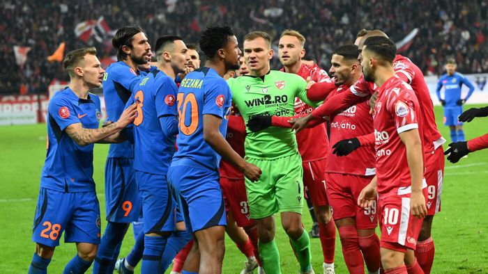 Povestea sfâșietoare a titularului de la FCSB. Jucătorul lui Gigi Becali a crescut la internat: „Atunci am plecat prima oară de acasă! Aveam 11 ani și ai mei mă lăsaseră acolo”