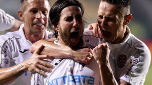 Liga 1, sub asediu de COVID-19! Când se va disputa meciul FCSB - CFR. Anunț de ultimă oră din partea LPF