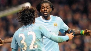 Poli nu scapă de Adebayor: **"Manchester City nu are nicio intenție să îl vândă!"