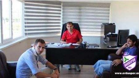 Șefii Galatei își mușcă pumnii de ciudă!** Cum a râs Bogdan Stancu de super vedetele "leilor"