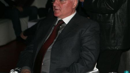 "Naționala merge ceas, dar meciul nu trebuia să se joace în Ghencea din cauza terenului!"