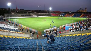 Locuitorii oraşului din România se tem de un tun imobiliar dat pe locul stadionului echipei de fotbal. Primarul a reacționat şi a anunțat ce se va construi, de fapt, în zonă, după ce noua arenă din Bihor va fi gata