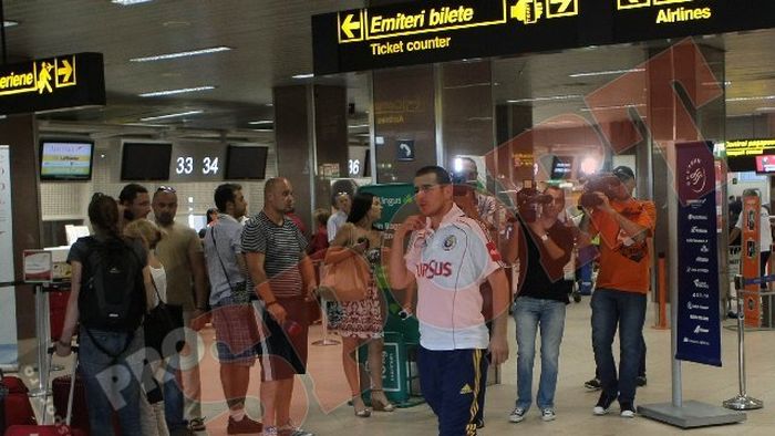 Naționala, aplaudată la aeroport de fanii bosniaci!** Motivele pentru care Mutu, Săpunaru și Raț au spus "pas"