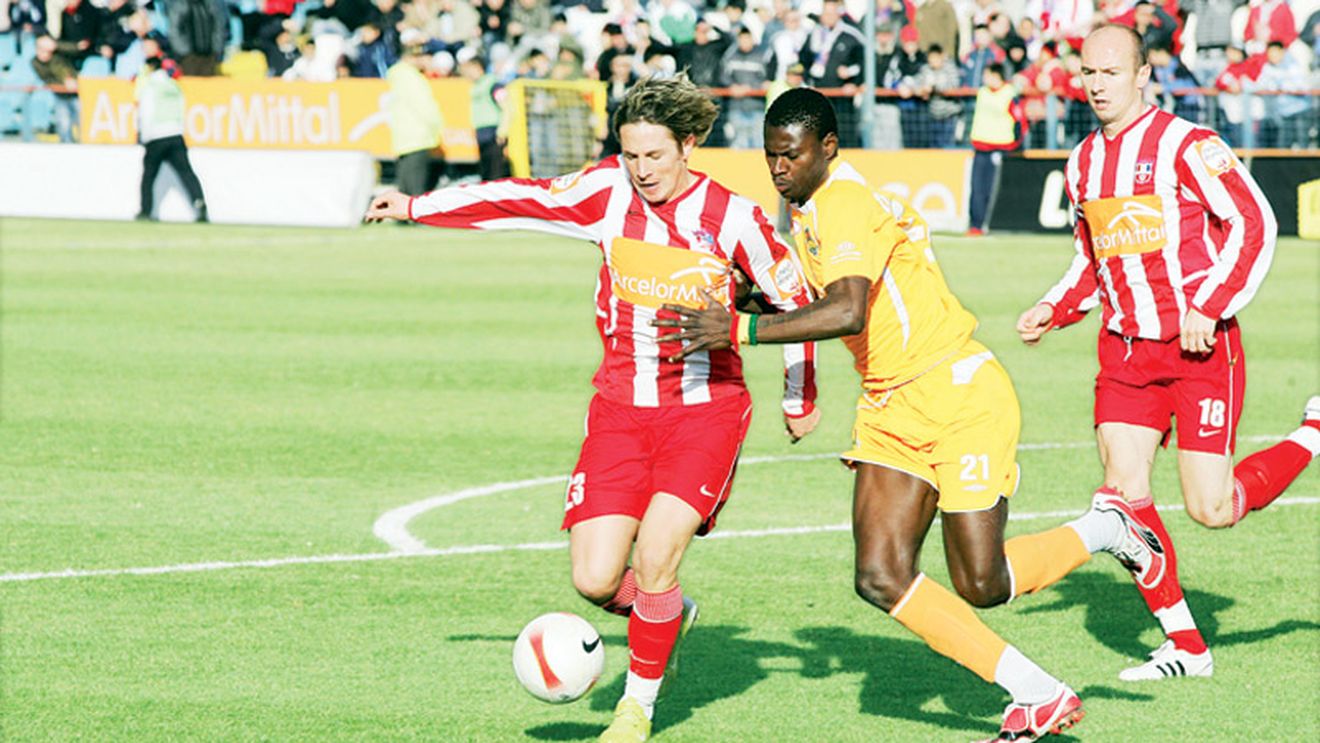 Porumboiu: "N'doye e liber să plece"