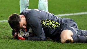 Cum şi-a luat țeapă un club din Superliga cu transferul care a devenit erou la Dinamo. L-a pierdut pe Alexandru Roşca pentru o sumă infimă, printr-un artificiu al impresarilor: "Ne-am păcălit". EXCLUSIV