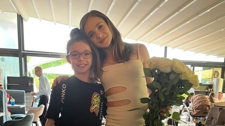 Sabrina Voinea, cea mai valoroasă gimnastă a României, a împlinit 16 ani și a primit un cadou-surpriză! „A fost foarte emoționată" | SPECIAL