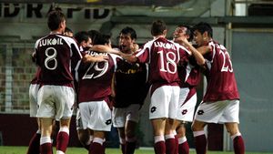 Simbolul Rapidului a plecat de la echipă, după ce a discutat cu patronul: "Am pus mâna pe telefon şi l-am sunat. Mi-a zis că s-a făcut"