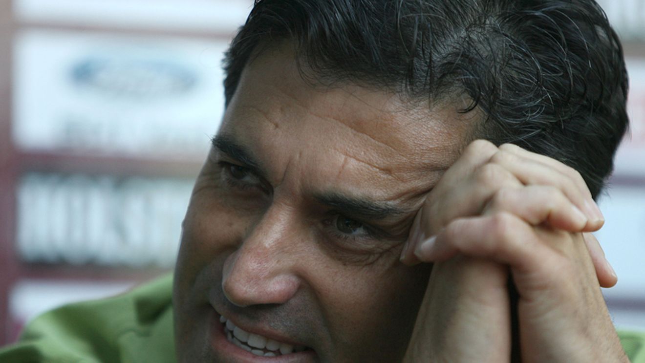 Peseiro către jurnaliști: "Bag în poartă pe cine vreți voi, de Coman nu vreau să vorbesc"