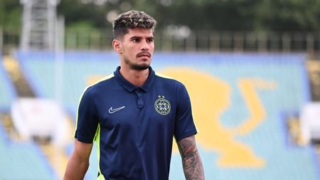 Care e adevărul despre accidentarea misterioasă a lui Florinel Coman! Unde a plecat de urgență fotbalistul FCSB: „Bine că a ieșit de pe teren” | VIDEO EXCLUSIV PROSPORT LIVE