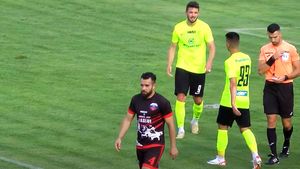 Sergiu Buș, debut cu gol la Poli Iași, în triunghiularul de la Vaslui. Silviu Lung Jr., Ispas și Belu-Iordache au bifat și ei primele minute în tricoul ieșenilor