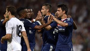 VIDEO Golul anului încă din iulie? Grenier i-a umilit pe jucătorii lui Real Madrid fără să se uite la poartă!