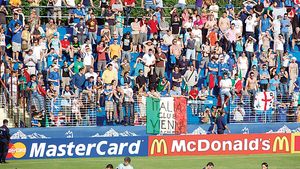 10.000 de spectatori plătitori au fost la antrenamentul Italiei!