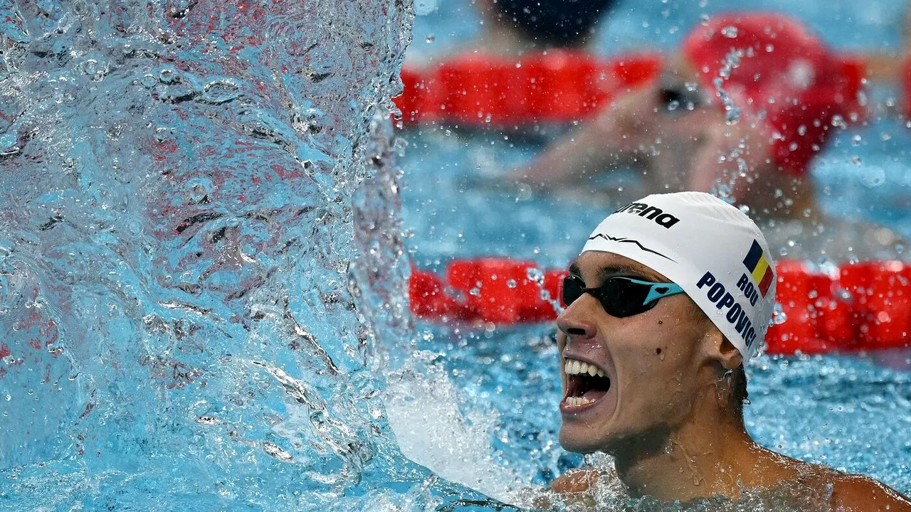 Presa din Ungaria a descris în 3 cuvinte cursa lui David Popovici care i-a adus aurul olimpic la Paris!