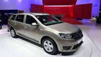 „O păstrez până la final”. De ce nu-și schimbă un pensionar mașina Dacia Logan break cu 315.000 kilometri la bord