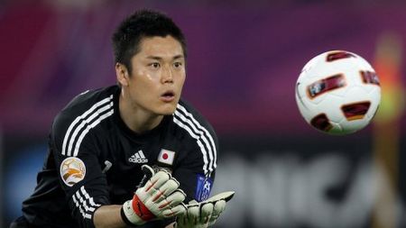 Huliganii au întrerupt un meci în Belgia!** Scandări incredibile la adresa portarului lui Lierse