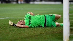 CFR Cluj, răspuns dur pentru Giedrius Arlauskis: „A încălcat clauza de confidențialitate”. Se face referire la Marian Copilu: „Datorită relației extrem de apropiate față de fosta conducere, el avea remunerații cu mult peste ceea ce aveau colegii săi”