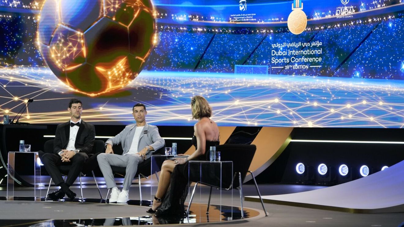 Prezentatoarea TV a spus de ce a cedat în fața milionarului: „M-am dus la acest bărbat pentru niște mănuși”