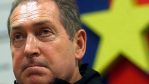 Houllier se autopropune ca antrenor al Cehiei