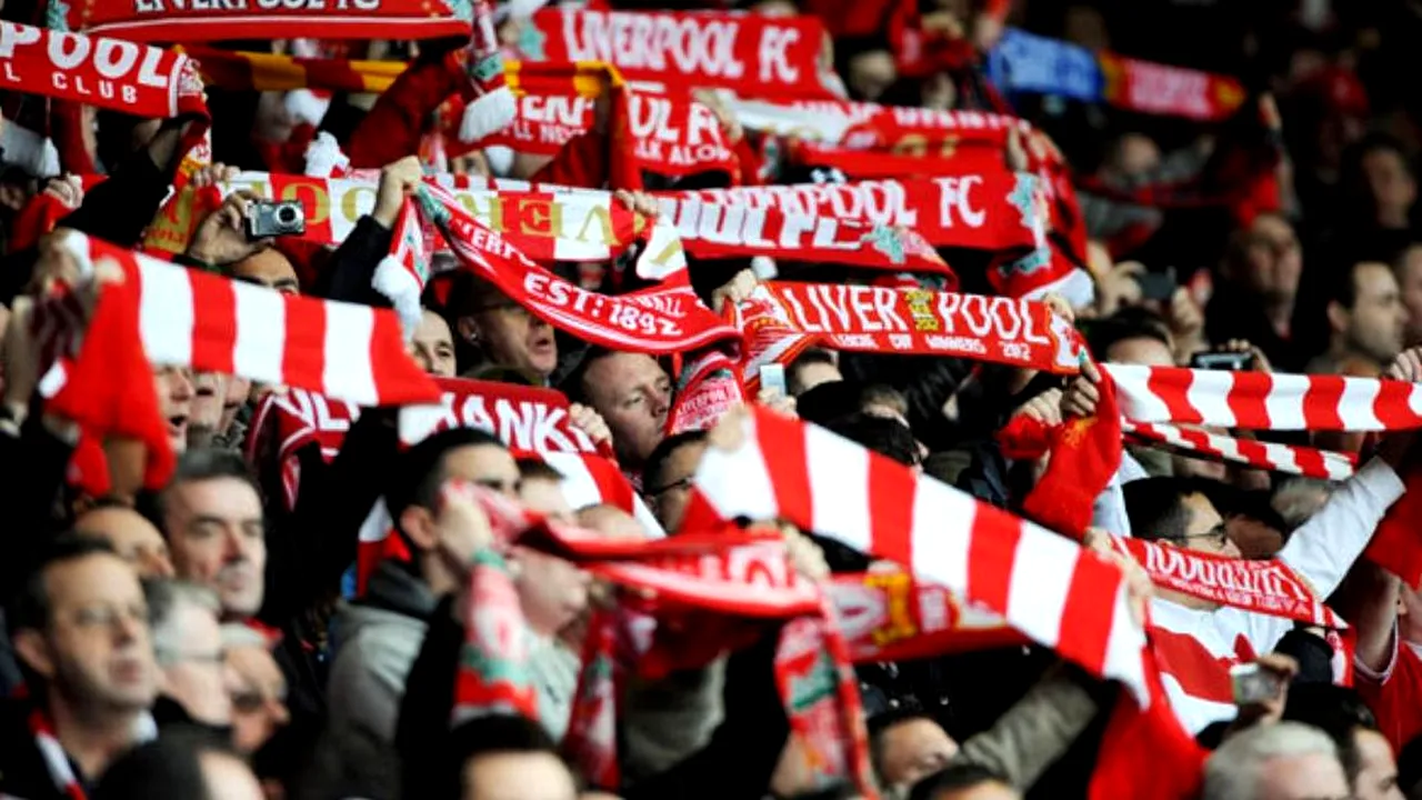 Un jucător de la Liverpool duce lipsa fanilor: „E ciudat să ridici un trofeu în fața tribunelor goale!”