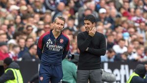 Arsenal, liderul din Premier League, s-a încurcat cu West Ham! „Tunarii” au condus cu 2-0, dar „ciocănarii” au produs surpriza