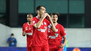 „Este acasă, în elementul lui!”. Dinu Gheorghe, despre ceea ce trebuie să se întâmple pentru ca Valerică Găman să se impună la Universitatea Craiova | VIDEO EXCLUSIV ProSport Live