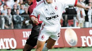 Interviu Bierhoff:** "În locul lui Mutu,** mă lăsam"