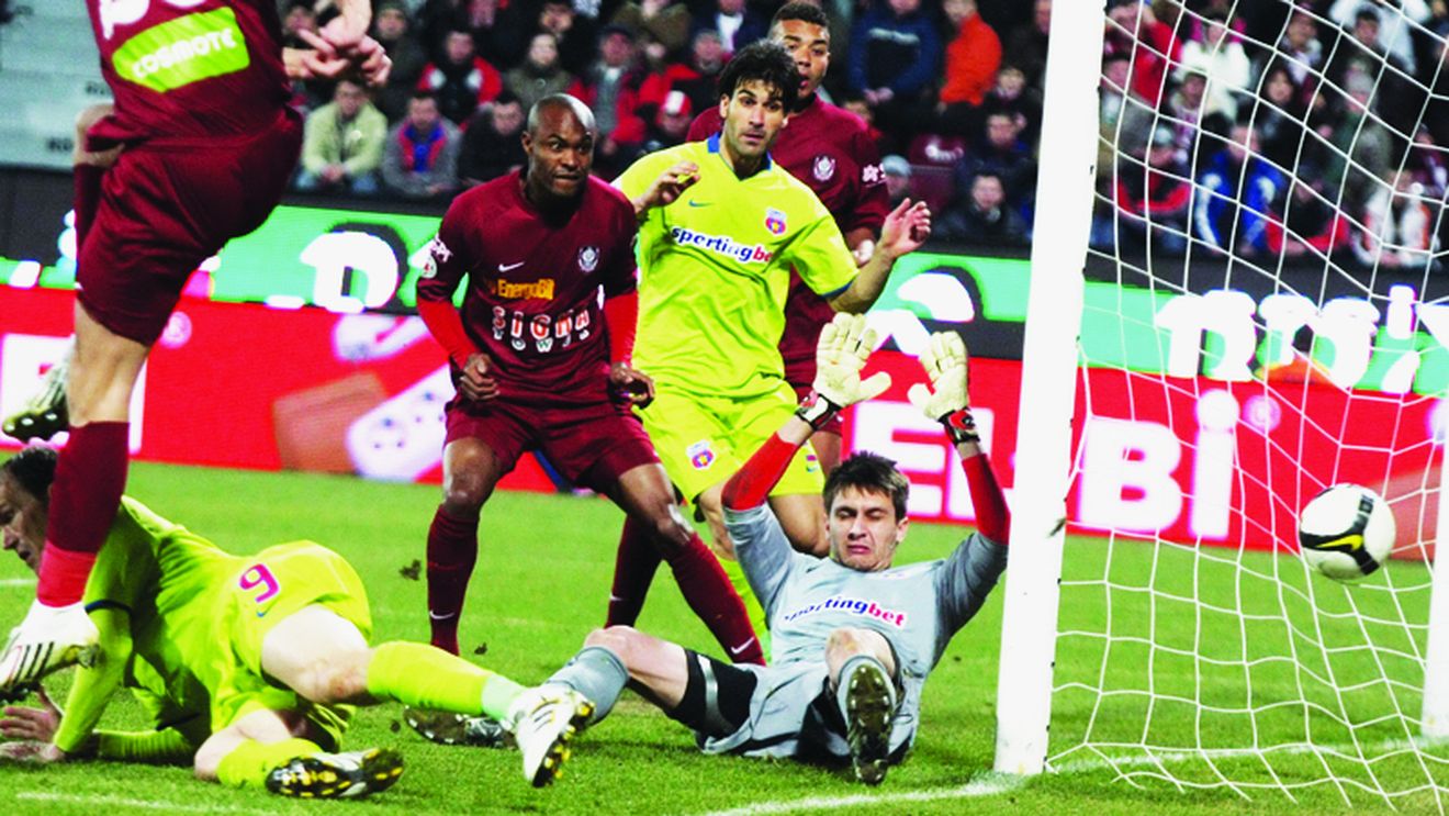 Introdus de 'nevoie', Tătărușanu a ajuns** EROUL lui Lippi