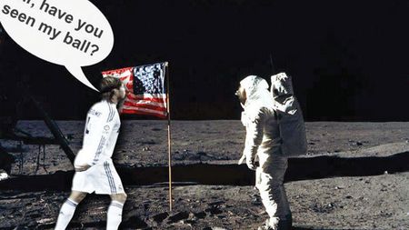 "Armata nord-coreeană l-a contactat pe Ramos pentru a afla cum poate să trimită proiectile în spațiu!"** S-a dat drumul la glume pe seama fundașului