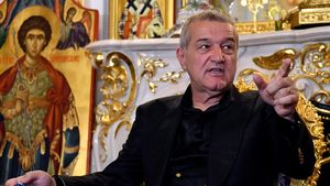 Gigi Becali a rostit numele său, iar fotbalistul lui Dinamo a răspuns unei eventuale oferte de la rivala FCSB