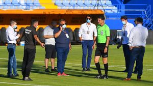 Jucătorii și staff-ul Clinceniului nu vor dormi pe șezlong! Unde vor înnopta înaintea duelului de sâmbătă cu Viitorul | EXCLUSIV