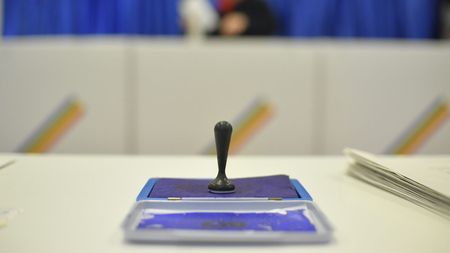 Rezultatele alegerilor prezidențiale din România 2024. Exit-poll și cum va fi influențat sportul românesc în funcție de candidații care au intrat în turul 2