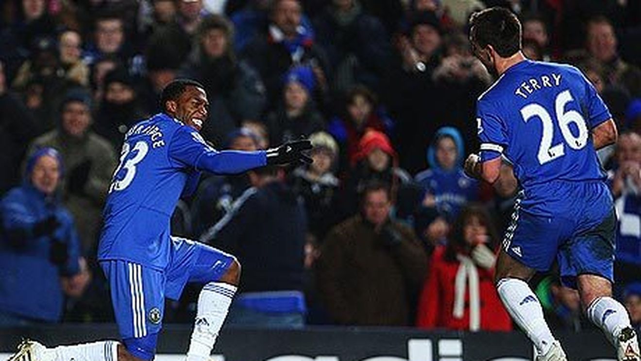 VIDEO** În timp ce Torres a fost lăsat pe bancă, Sturridge a salvat Chelsea cu o "bijuterie"