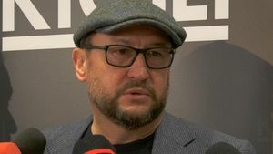 Viorel Moldovan sare în apărarea patronilor Neluțu Varga și Gigi Becali care au anunțat că se retrag din fotbal: „Sunt un rău necesar! Sper să nu se retragă” | VIDEO