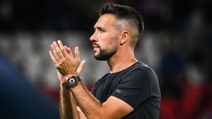 Fostul fotbalist de la CFR Cluj a uimit Europa ca antrenor și a început deja să aibă „ucenici” la cel mai înalt nivel! Noua senzație din Ligue 1 a făcut dezvăluiri uluitoare