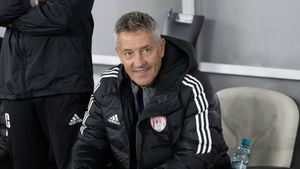 Trei transferuri bombă la Rapid, după venirea lui Bergodi! Toți sunt internaționali români