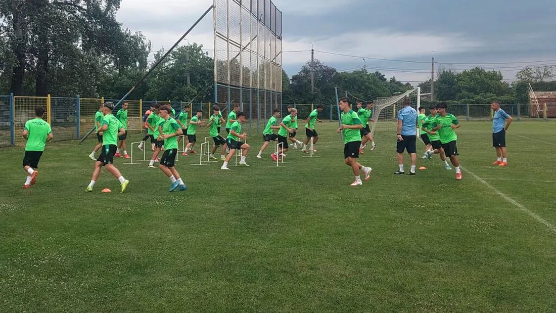 Carmel Bărbulescu și Valentin Bădoi fac echipă în Liga 3, după ce în sezonul trecut au colaborat la Gloria Buzău