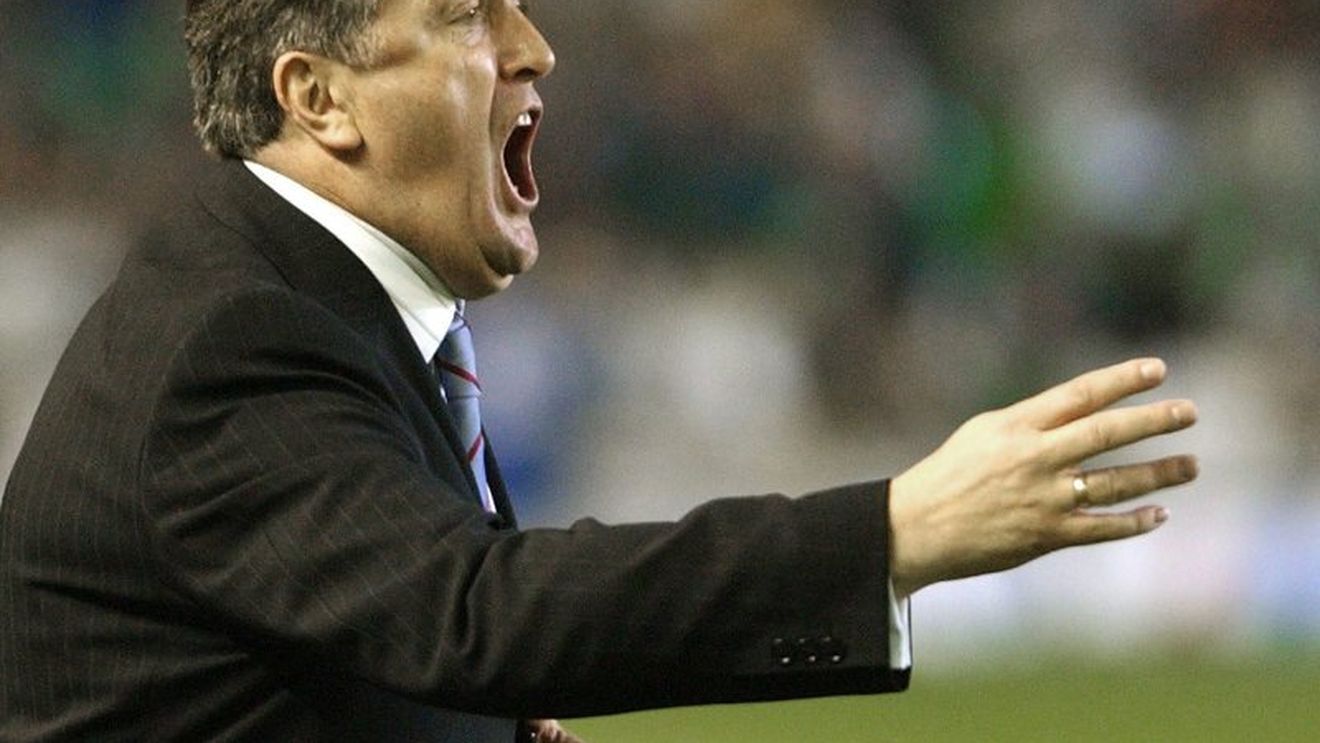 Radomir Antic va antrena Serbia!